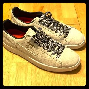 PUMA Clyde sneakers tennis shoes